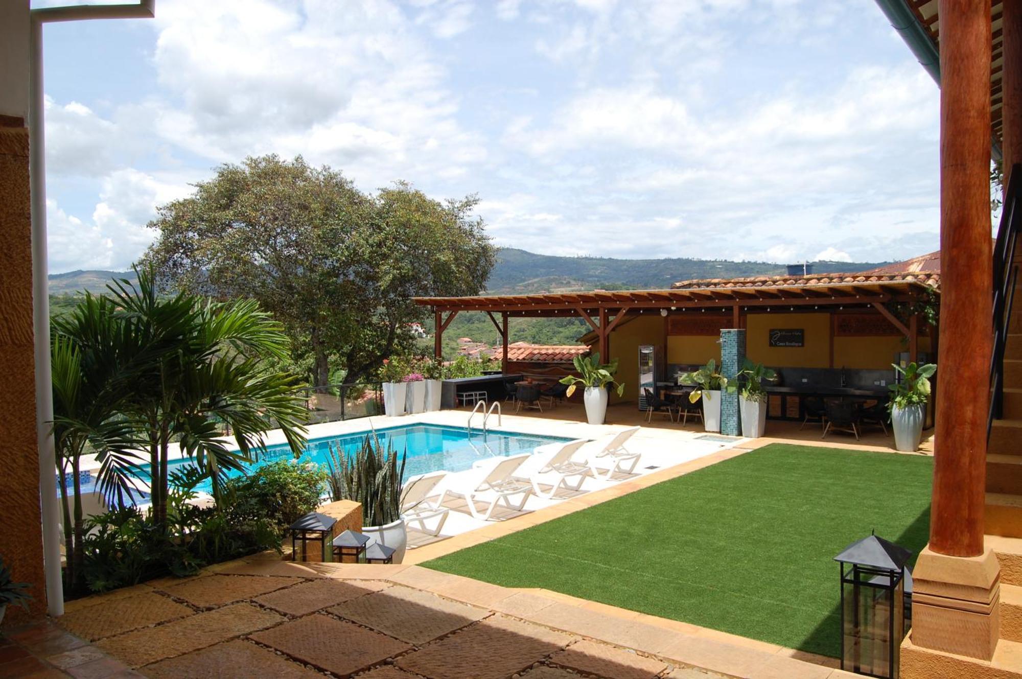Santa Sofia Casa Boutique Hotel บาริชารา ภายนอก รูปภาพ