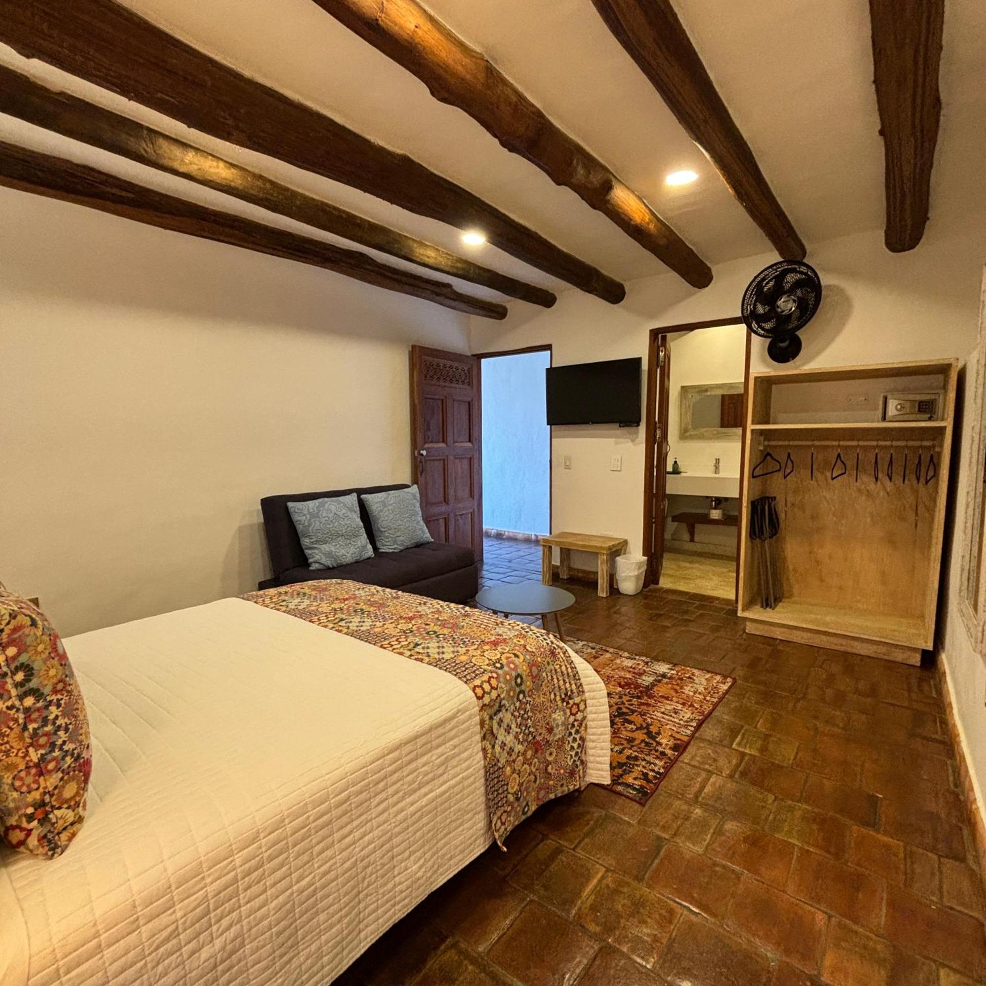 Santa Sofia Casa Boutique Hotel บาริชารา ภายนอก รูปภาพ