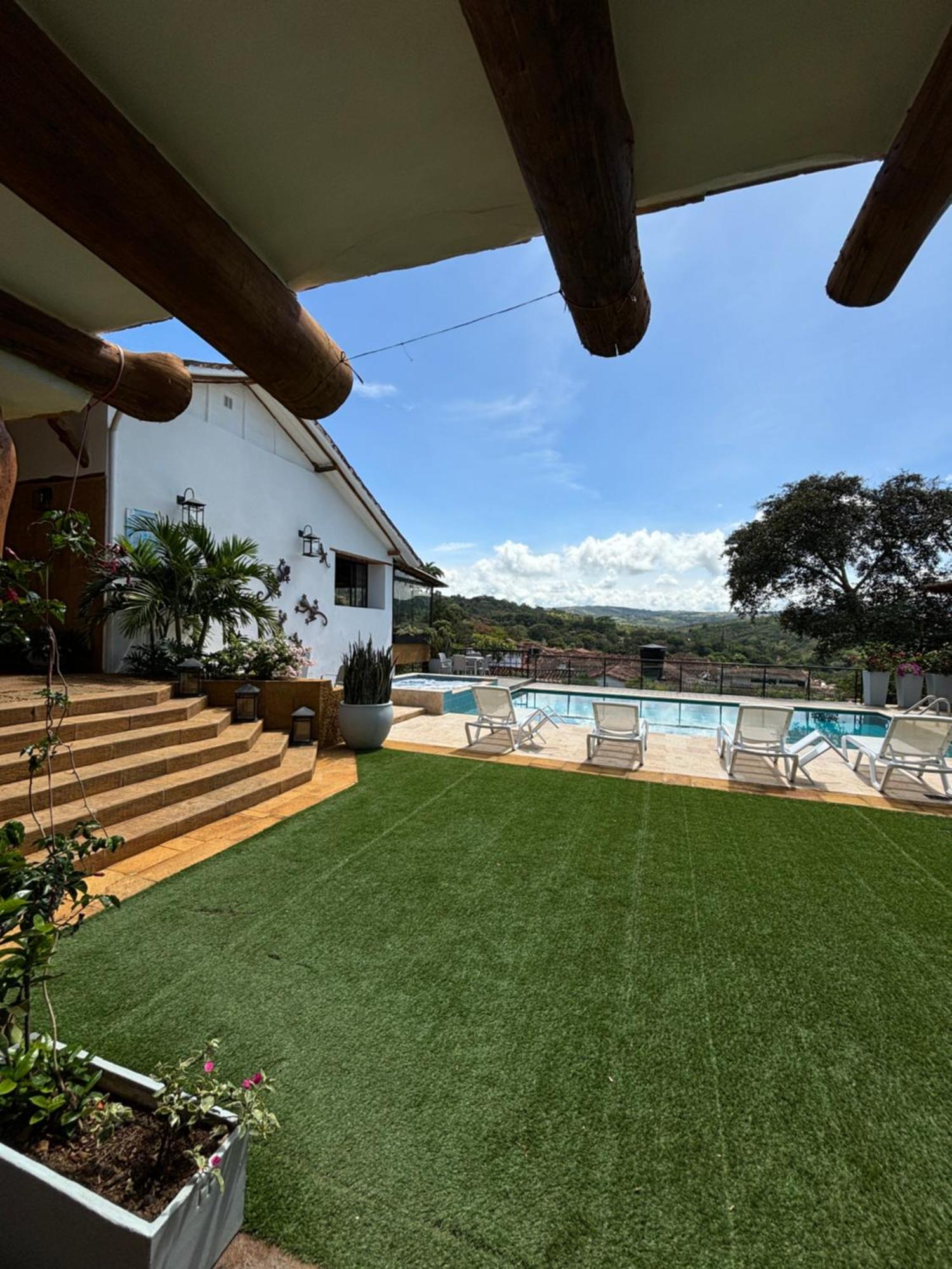Santa Sofia Casa Boutique Hotel บาริชารา ภายนอก รูปภาพ