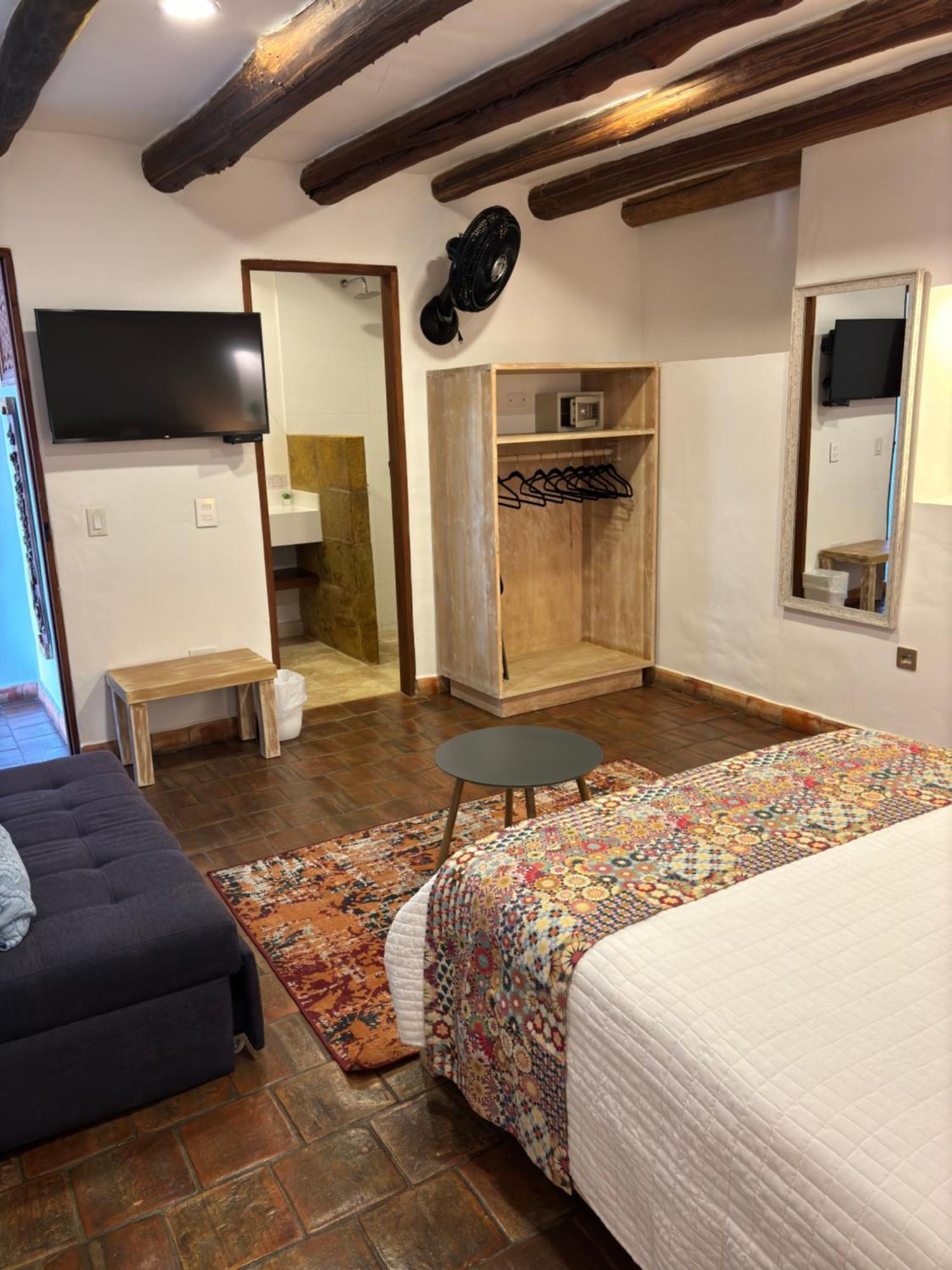 Santa Sofia Casa Boutique Hotel บาริชารา ภายนอก รูปภาพ