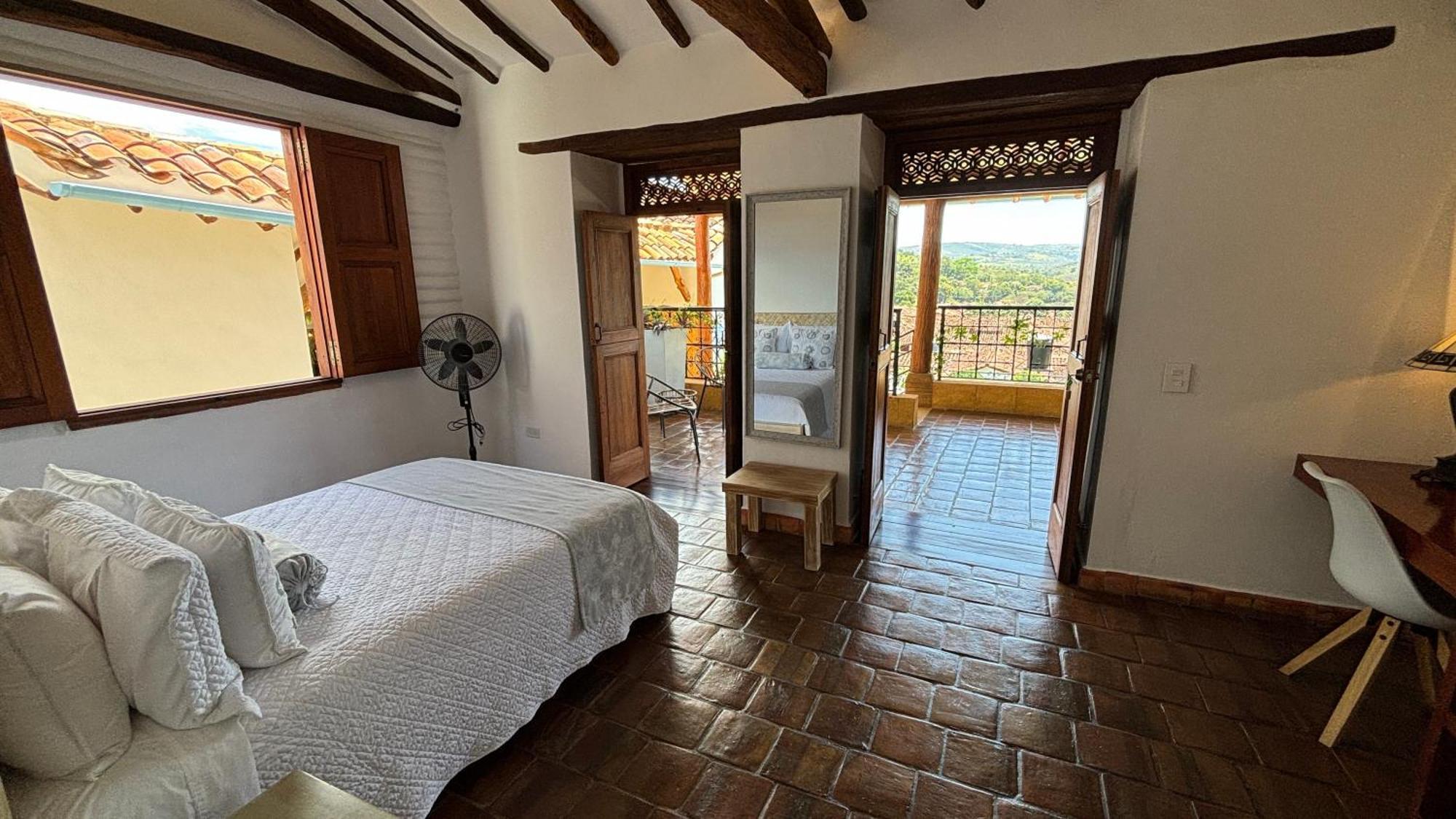 Santa Sofia Casa Boutique Hotel บาริชารา ภายนอก รูปภาพ
